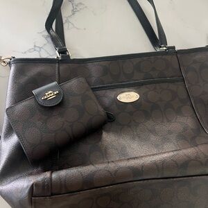 Coach Brown Tote Bag & Wallet